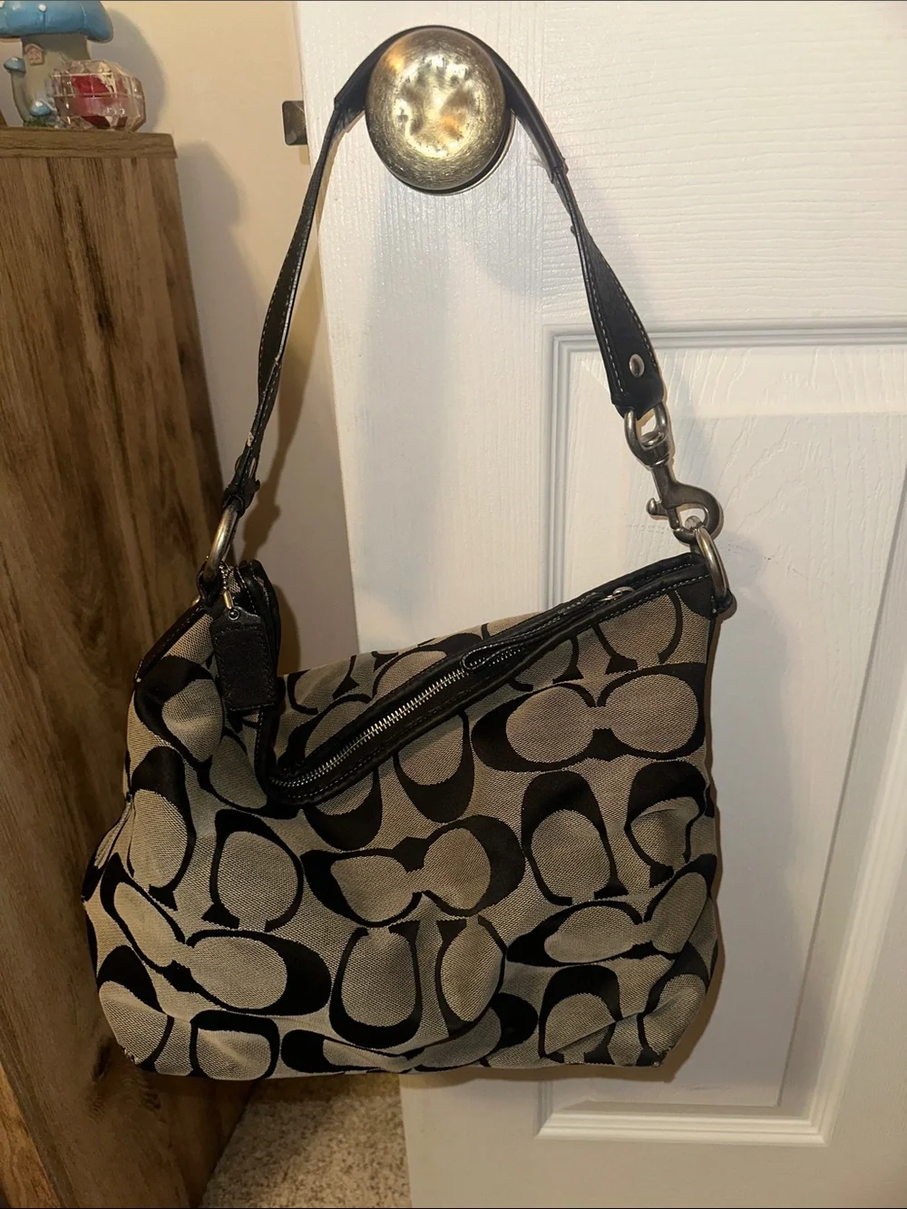 Canvas Shoulder Hobo Bag in Black and Tan